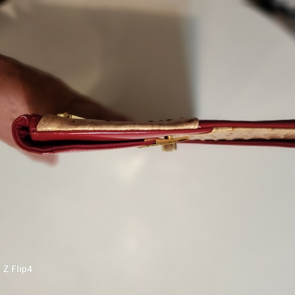 Sophisticated Modern Red and Gold Clutch/ IPAD Case with Metallic Accents EUC - Picture 4 of 15